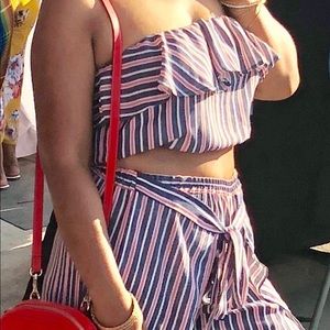 2 PC Top and Bottom.